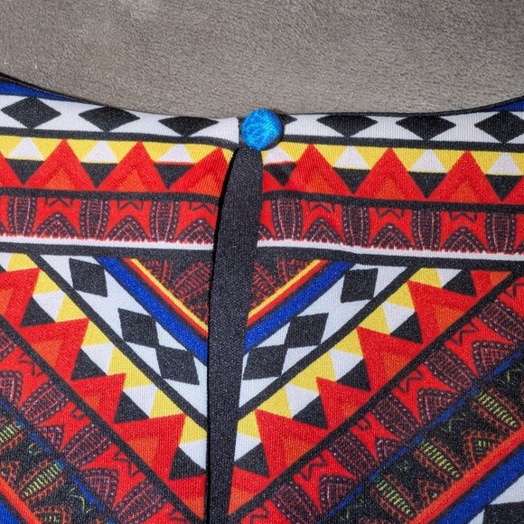 Bisou Bisou Sleeveless Top Multicolor Geometric Design Size L - Picture 4 of 11